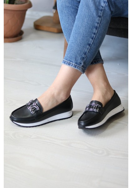 Ortopedik Tabanlı Günlük Kullanıma Uygun Tokalı Kadın Babet Ayakkabısı