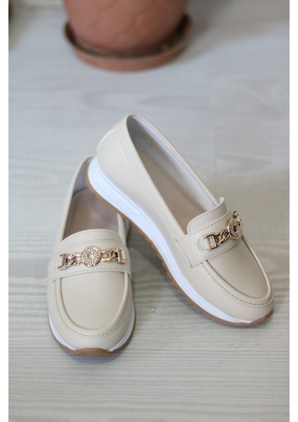 Ortopedik Tabanlı Günlük Kullanıma Uygun Tokalı Kadın Babet Ayakkabısı modelleri