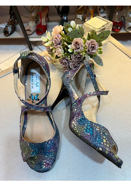 Mor/mavi Çapraz Bantlı Yılan Derisi Desenli 8,5 cm 13 Pont Topuk Boyu Tango, Dans ve Salonayakabısı fırsatları