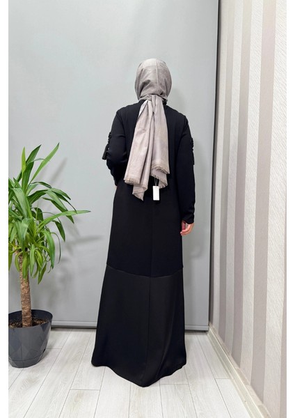 Dik Yaka Kollar Aksesuarlı Elbise Siyah 56MK5101 modelleri