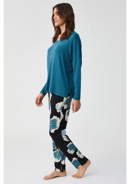 Yumuşak Dokulu V Yaka Uzun Kol Kadın Pijama Takım 9908 fiyatları