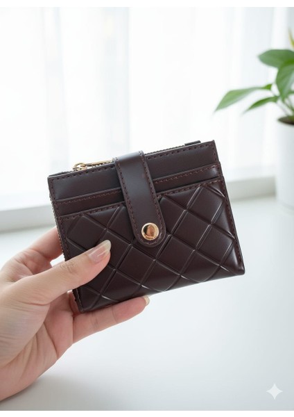 Orta Boy Kapitone Detaylı Suni Deri Cüzdan Kahve Rengi fırsatları