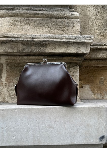 Ilot.ıstanbul | Kahverengi Omuz Askılı Clutch modelleri