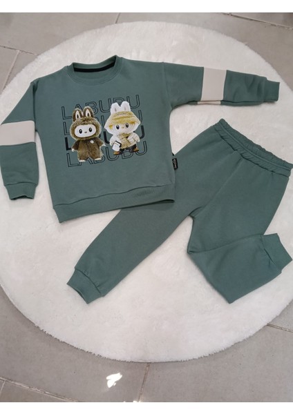 Labubu Baskılı 3 Iplik Şardonlu Erkek Çocuk Alt Üst Takımı fırsatları