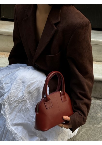 Ilot.ıstanbul | Klasik Kubbe Formlu Kısa Saplı El Çantası Deri Görünümlü Mini Dome Bag modelleri