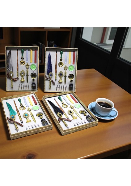 Vintage Tüylü Kalem ve Balmumlu Mühür Seti – 16 Parça Lüks Yazı Seti fiyatları