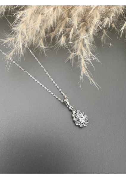 Zarif Gümüş Damla I Kolye- Zirkon Taşlı fiyatları