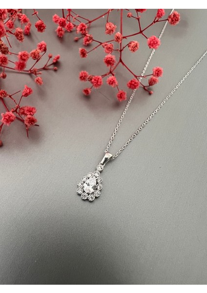 Zarif Gümüş Damla I Kolye- Zirkon Taşlı indirimleri