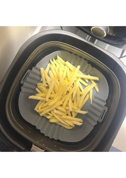 Renkli Isıya Dayanıklı Yıkanılabilir Silikon Fırın Airfryer Kare Model Pişirme Matı 20 cm