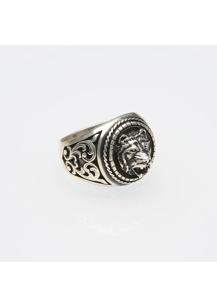738 Aslan Başlı Gümüş Yüzük