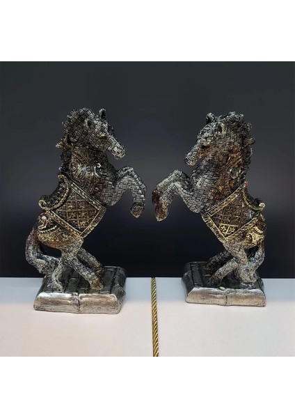 Bfs Şaha Kalkan At Biblosu