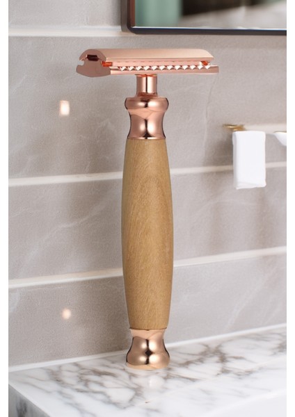 Q5 Manuel Tıraş Makinesi + U5 Mekanizmalı Ustura + 5 Adet Yaprak Jilet fiyatları