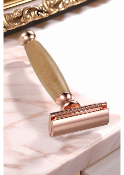 Q5 Manuel Tıraş Makinesi + U5 Mekanizmalı Ustura + 5 Adet Yaprak Jilet