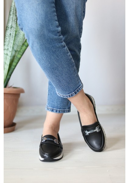 Ortopedik Tabanlı Günlük Kullanıma Uygun Tokalı Kadın Babet Ayakkabısı fiyatları