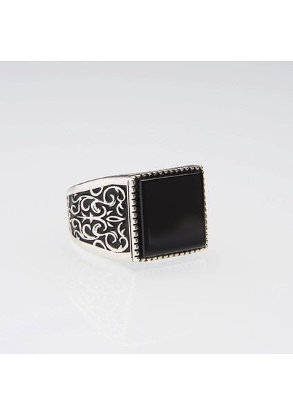 736 Siyah Zirkon Gümüş Yüzük