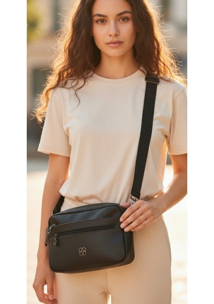 Kadın Omuz Askılı Dört Gözlü Çanta fırsatları