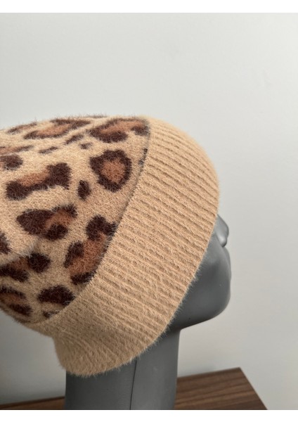 Kadın Yumuşacık Leopar Desenli Akrilik Kumaş Saçaklı Tüylü Bere – Sıcak Tutucu Kışlık Şapka fırsatları