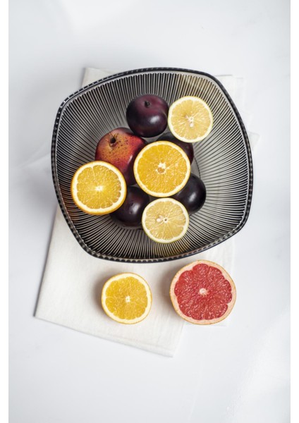 Akrilik Barok Füme Büyük Kare Meyve & Salata Kasesi & Karıştırma Kabı / 3,3 Lt (Cam Değildir) indirimleri