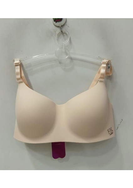 Kadın Desteksiz ve Balensiz Yumuşak Ten Sütyen