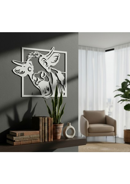 Neşeli Inek Çerçevesiz Dekoratif Ahşap Tablo fiyatları