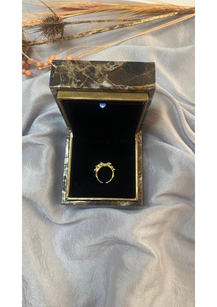 Kelebek Detaylı Pembe Silver ve Zirkon Taşlı Çelik Gold Tasarım Ayarlamalı Yüzük fiyatları