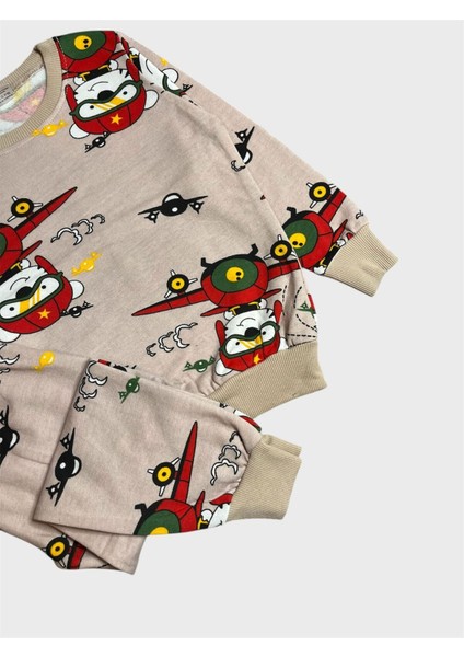 Erkek Çocuk Pamuklu Şardonlu Bej Rengi Helikopter Desenli Uzun Kollu Kışlık Pijama Takımı modelleri