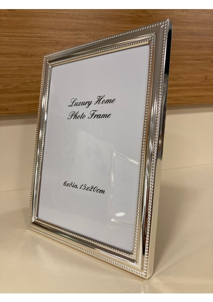 Resim Çerçevesi Yeni Model Metal Pirinç Kenarlı Gümüş 15X20 cm fırsatları