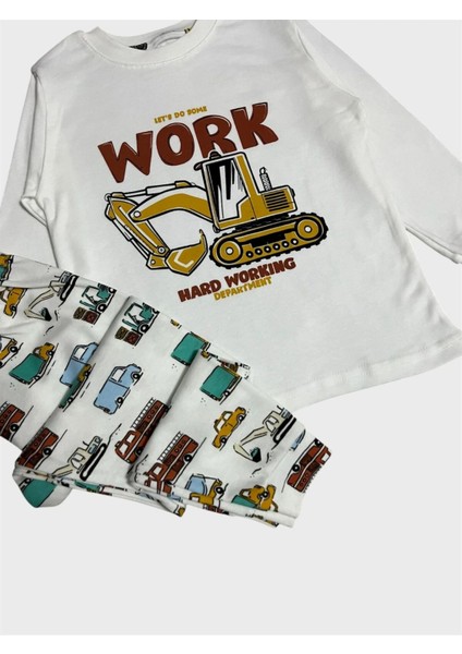 Erkek Çocuk %100 Pamuklu Beyaz Iş Makinesi Araba Kamyon Desenli Uzun Kollu Pijama Takımı fırsatları