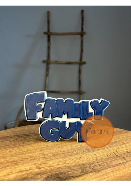 Familya Guy Logo Masaüstü Dekor Figür Hediyelik Koleksiyon 16 cm