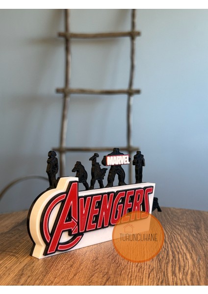 Avengers Yenilmezler Logo Masaüstü Dekor Koleksiyon Figürü Hediyelik Dekoratif Obje Masa Süsü 16 cm fiyatları