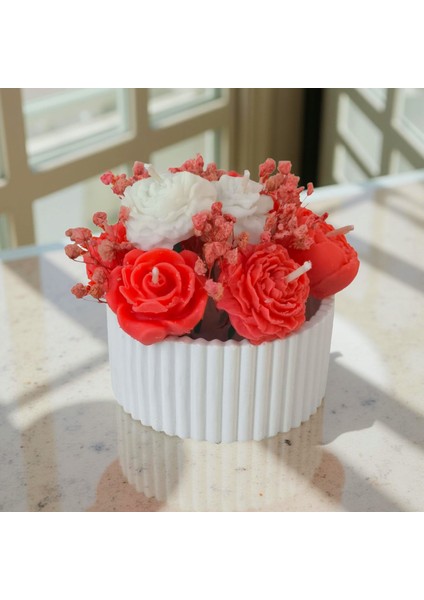 Küçük Boy Kırmızı–beyaz Çiçek Buketi Kokulu Vazo Mum – %100 Soya Wax – El Yapımı fiyatları