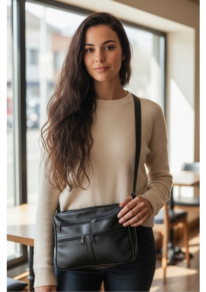 Kadın Askılı Yıkanmış Deri 5 Gözlü Çanta modelleri