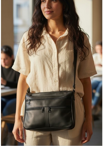 Kadın Askılı Yıkanmış Deri 5 Gözlü Çanta indirimleri