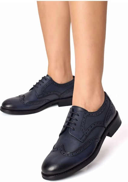 Kadın Lacivert Hakiki Deri El Işçiliği Delikli Klasik Oxford Ayakkabı