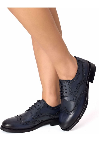 Kadın Lacivert Hakiki Deri El Işçiliği Delikli Klasik Oxford Ayakkabı fiyatları