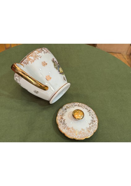 14 cm Boyunda Fransız Porselen Şekerlik