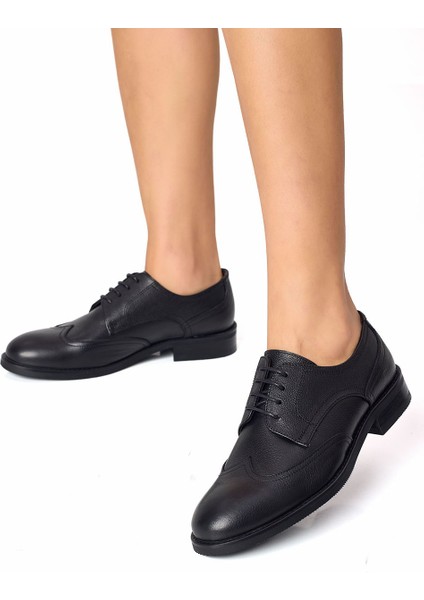 Kadın Hakiki Deri El Yapımı Siyah Maskülen Stil Dokulu Günlük Ayakkabı