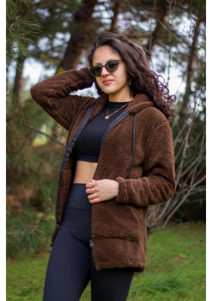 Kadın Kahve Koyu Mavi Peluş Kalın Fermuarlı Kapüşonlu Cepli Ceket 23KCKTMY50