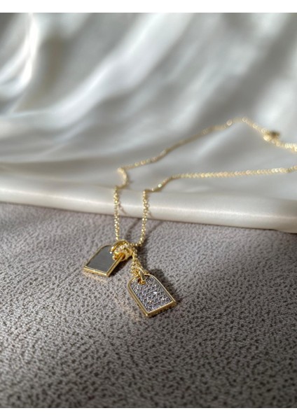 ÇİFT CHARM GOLD ÇERÇEVE DETAYLI IŞILTILI KADIN KOLYE