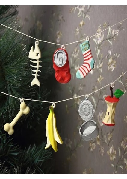 3D Baskı Komik Yılbaşı Ağacı Süsleri 7’li Set – Elma Çöpü, Muz Kabuğu, Balık Kılçığı, Çorap, Kutu Kapağı, Kırmızı Kutu ve Kemik – Noel Dekorasyon Ornament Seti indirimleri