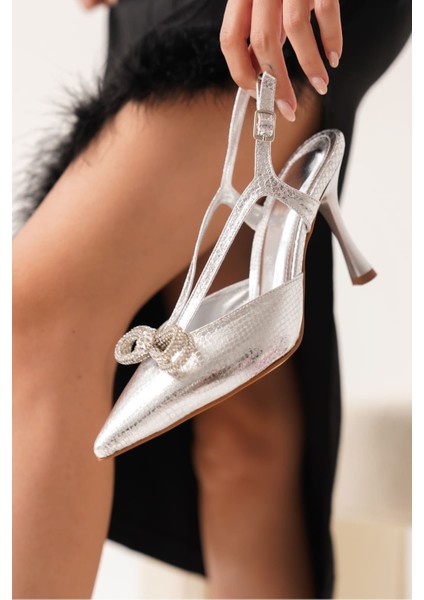 Wines Kadın Gümüş Topuklu Ayakkabı