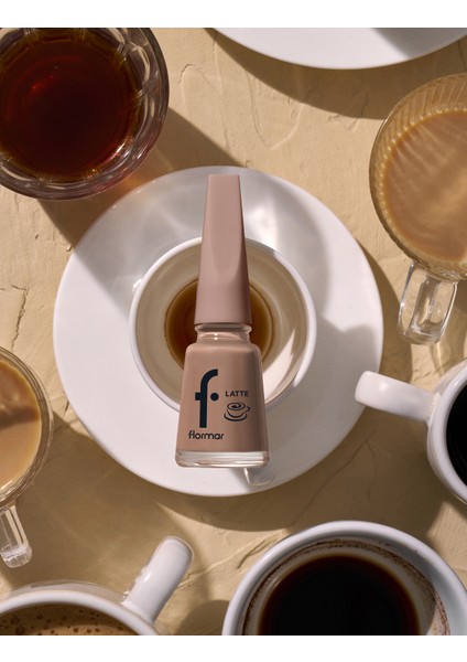 Latte Yüksek Pigmentli & Parlak Bitişli Kahve Tonlu Oje fırsatları