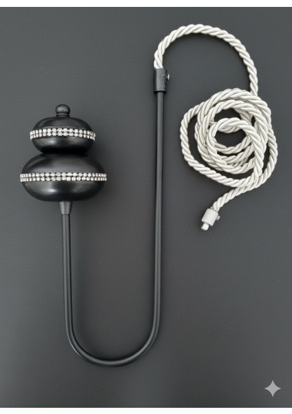 Kornişe Takılan Metal Kolbağı Perde Aksesuarı 1 Adet (Duvar Delmeden Kolay Montaj)