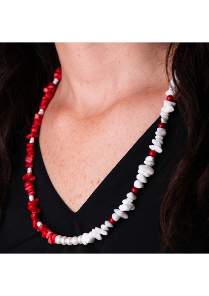 Mercan ve İnci Doğal Taş Kadın Kolye – Zarafet, Enerji ve Doğal Işıltı Kolyesi