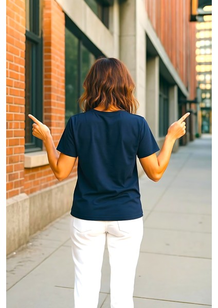 Unisex Bisiklet Yaka Beyaz Regular Fit Basic %100 Pamuk T-Shirt fırsatları