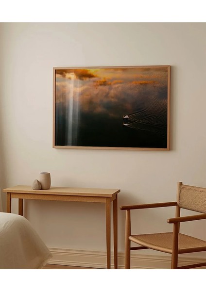 Sisli Göl Üzerinde Kuş Poster fırsatları