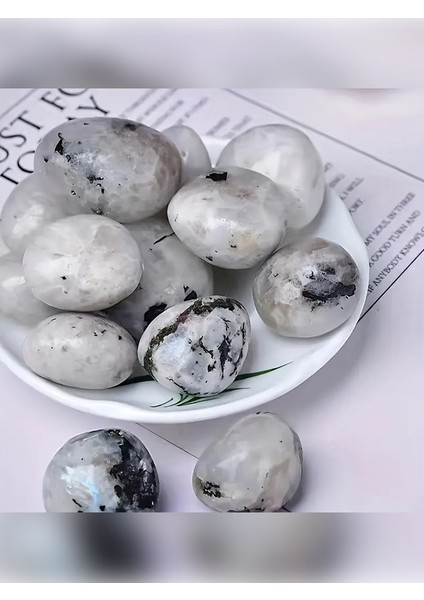 Oval Hale Getirilmiş Doğal Ay Taşı indirimleri