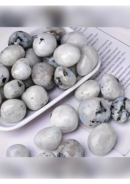 Oval Hale Getirilmiş Doğal Ay Taşı