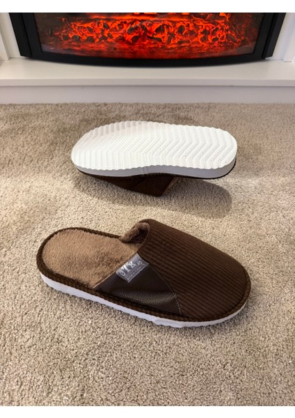 Erkek Sessiz Taban Çok Yumuşak ve Hafif Içi Yünlü Peluş Ev Terliği indirimleri