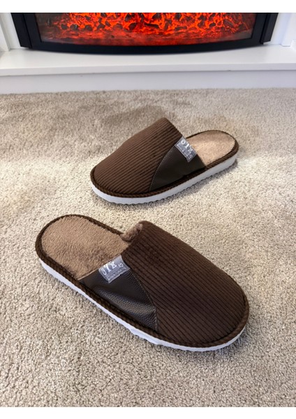 Erkek Sessiz Taban Çok Yumuşak ve Hafif Içi Yünlü Peluş Ev Terliği